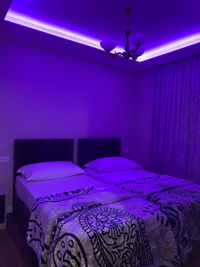 Komatas Modern Apartments In Bllok Area Тирана Екстер'єр фото