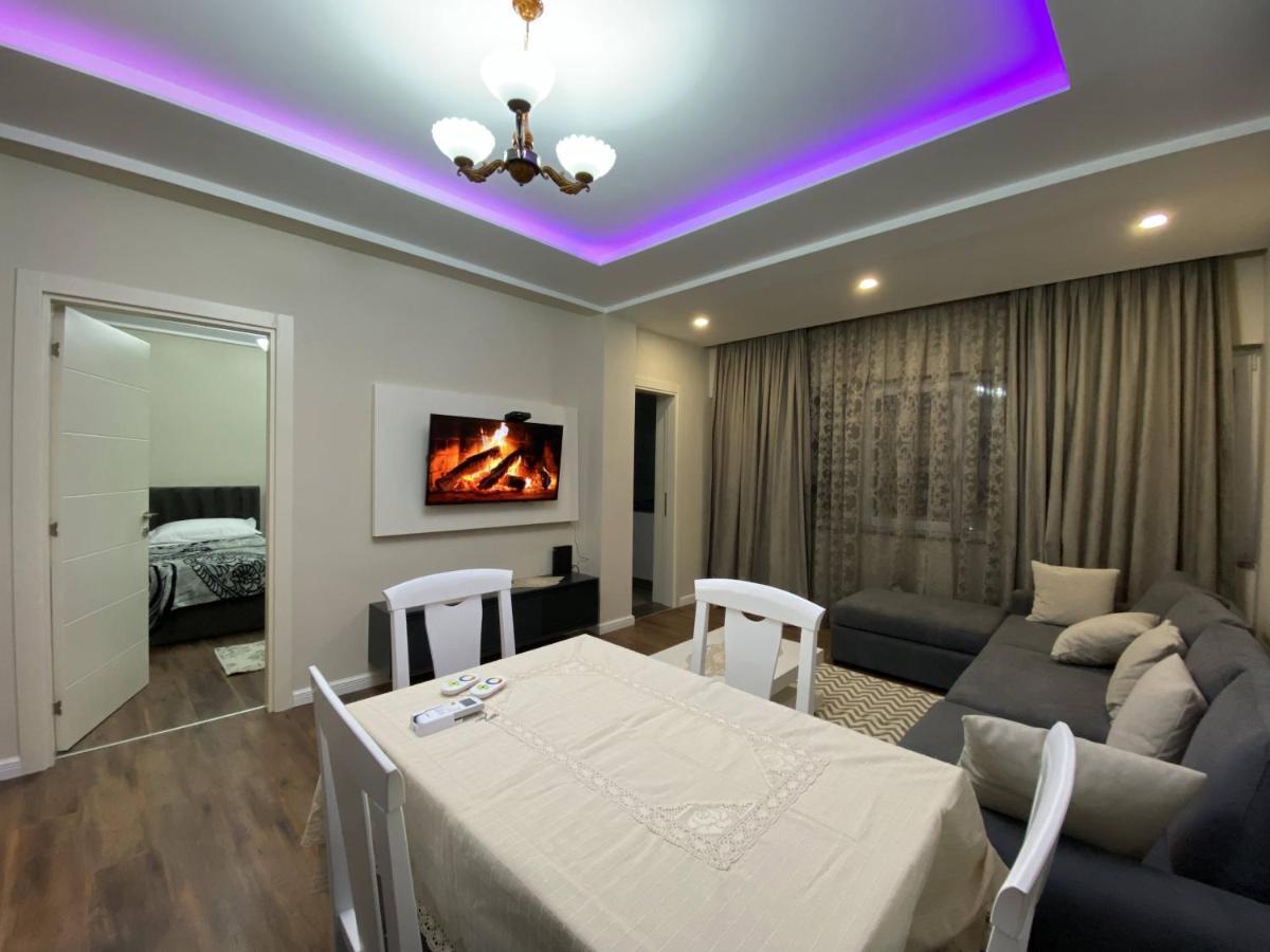 Komatas Modern Apartments In Bllok Area Тирана Екстер'єр фото